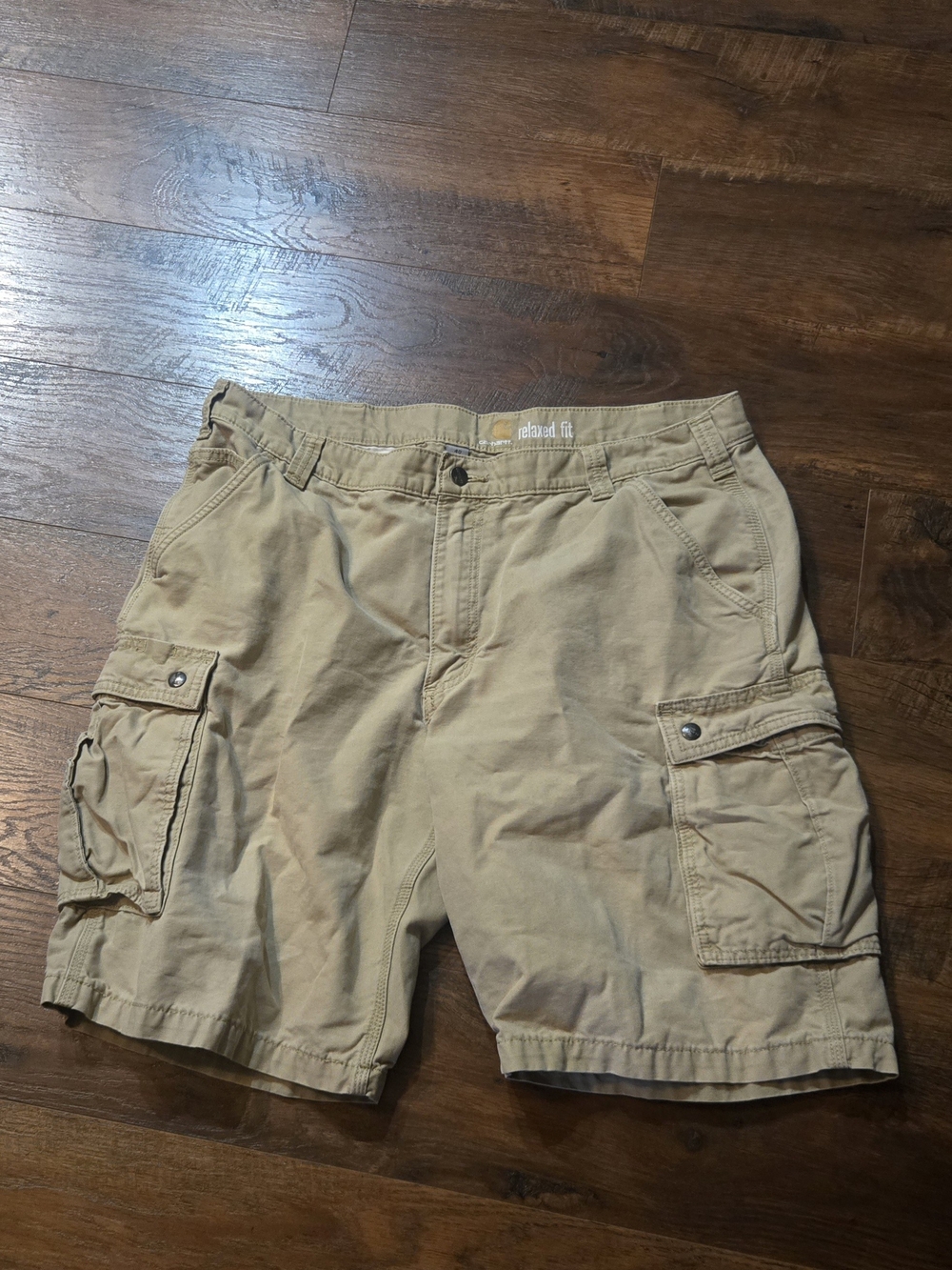 Carhartt Men's Khaki Cargo Shorts with Multiple Pockets